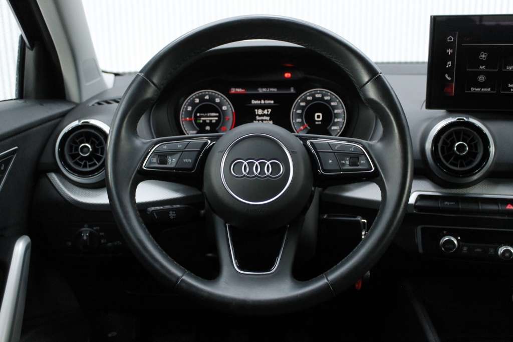 audi-q2-2025-gasolina-999cc