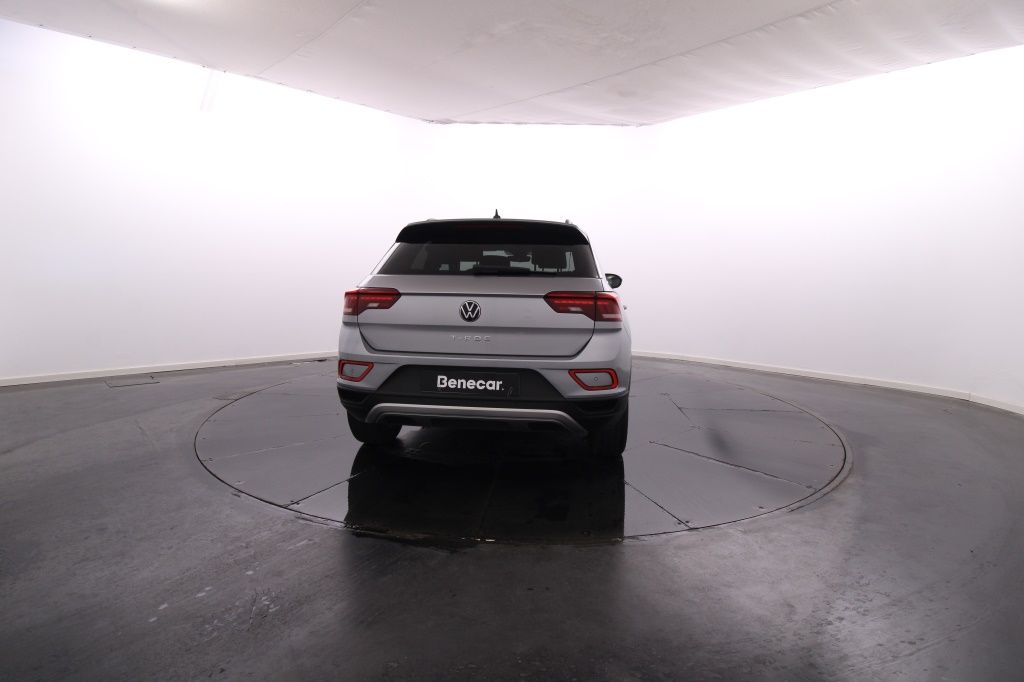 volkswagen-t-roc-2024-gasolina-999cc