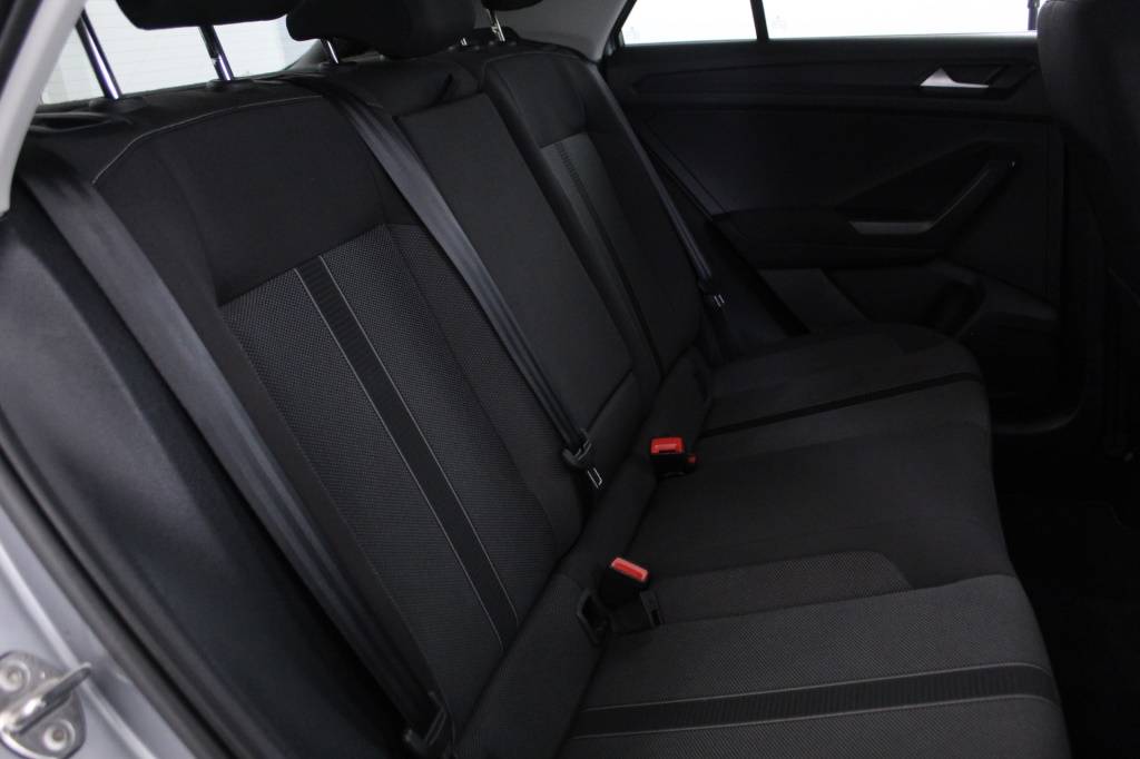volkswagen-t-roc-2024-gasolina-999cc