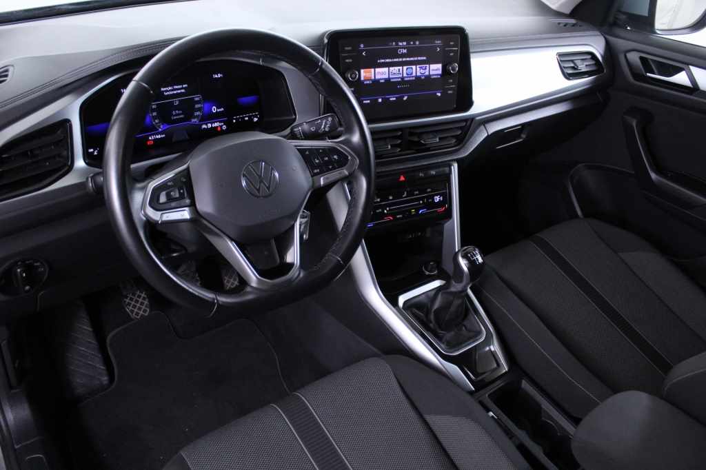 volkswagen-t-roc-2024-gasolina-999cc