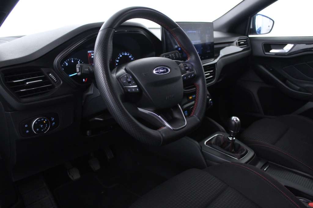 ford-focus-sw-2022-hibrido-999cc