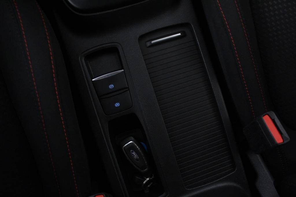 ford-focus-sw-2022-hibrido-999cc