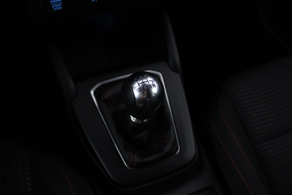 ford-focus-sw-2022-hibrido-999cc
