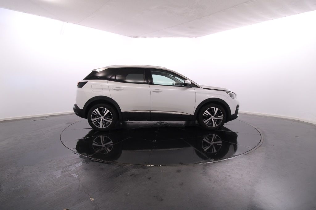 peugeot-3008-2019-diesel-1499cc
