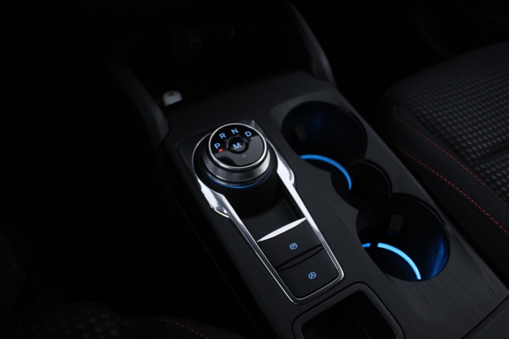 ford-focus-sw-2023-diesel-1499cc