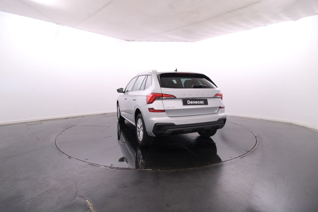 skoda-kamiq-2024-gasolina-999cc