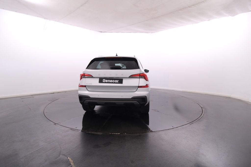 skoda-kamiq-2024-gasolina-999cc