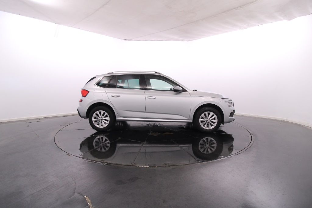skoda-kamiq-2024-gasolina-999cc