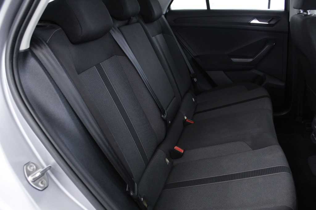volkswagen-t-roc-2024-gasolina-999cc
