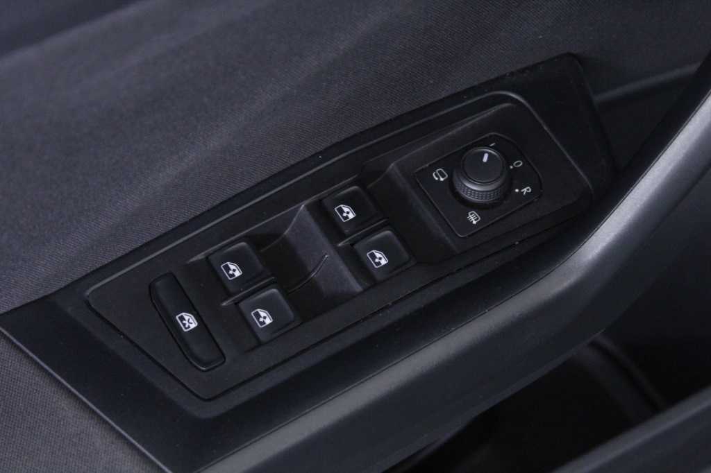 volkswagen-t-roc-2024-gasolina-999cc