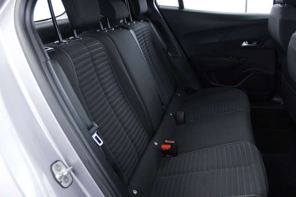 peugeot-2008-2024-gasolina-1199cc