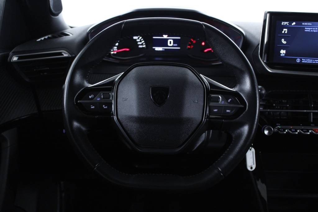 peugeot-2008-2024-gasolina-1199cc