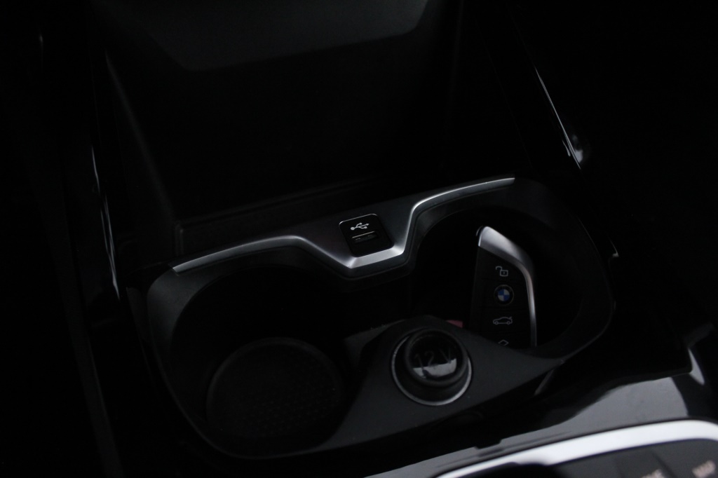 bmw-serie-2-2023-diesel-1496cc