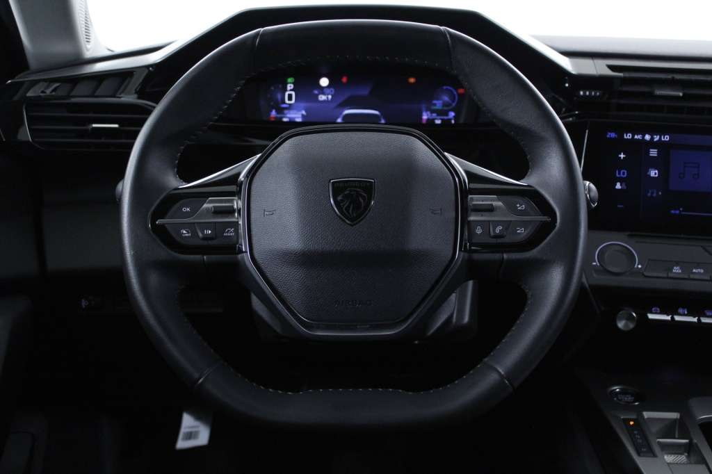 peugeot-308-2025-hibrido-1199cc