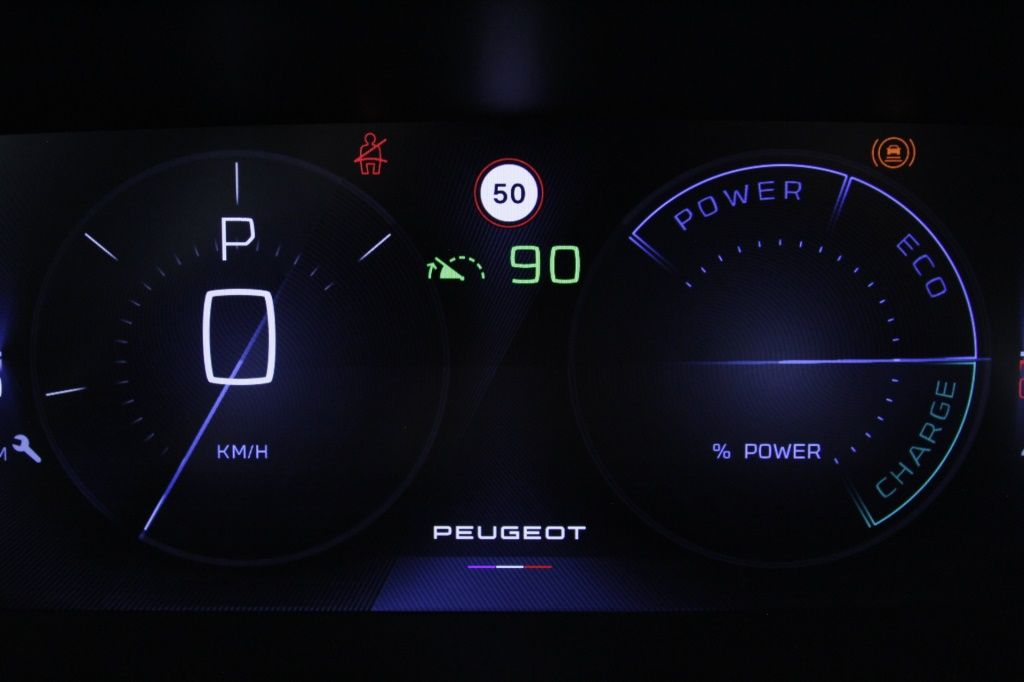 peugeot-308-2025-hibrido-1199cc