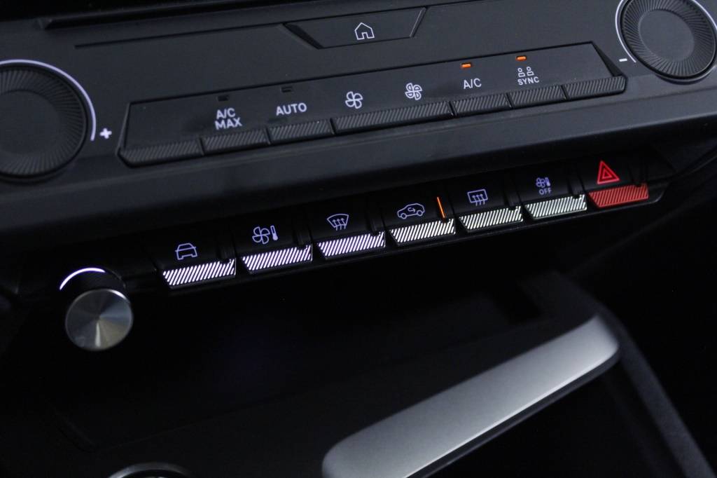 peugeot-308-2025-hibrido-1199cc