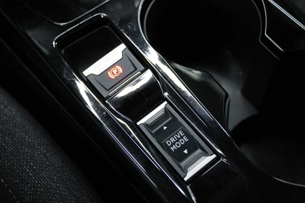 peugeot-208-2025-eletrico-1cc