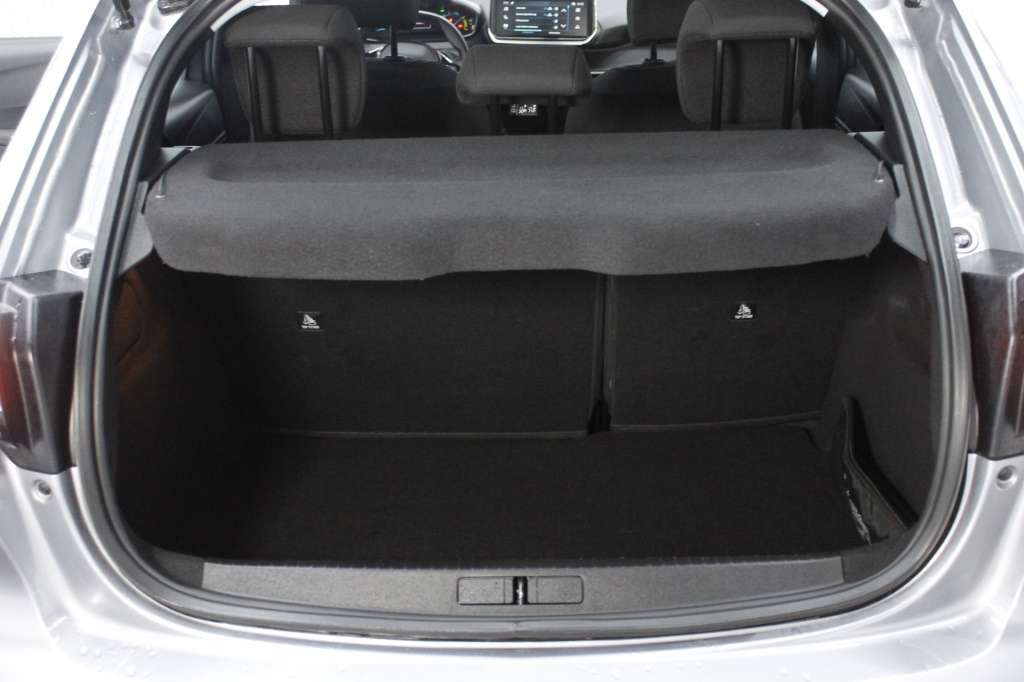 peugeot-208-2025-eletrico-1cc