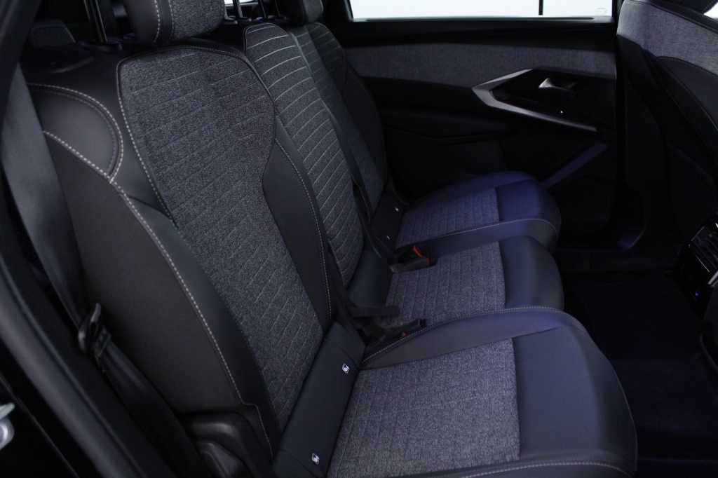 peugeot-5008-2025-hibrido-1199cc