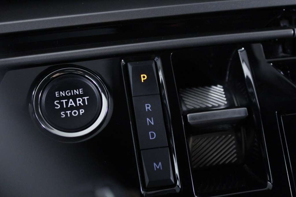 peugeot-5008-2025-hibrido-1199cc