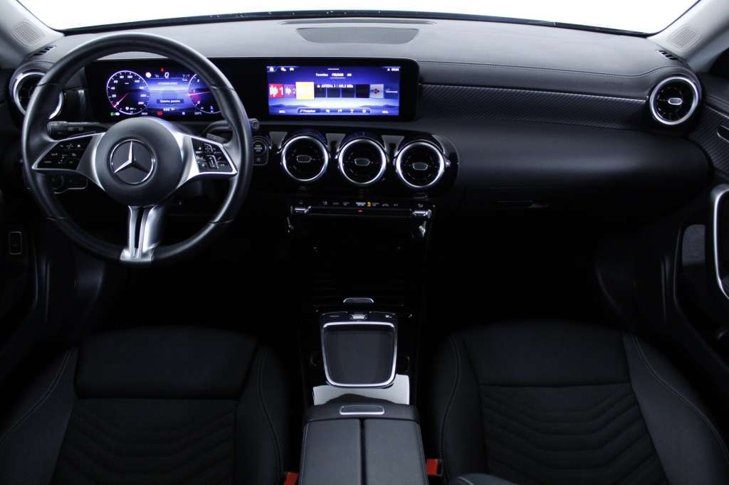 mercedes-benz-cla-2024-diesel-1950cc