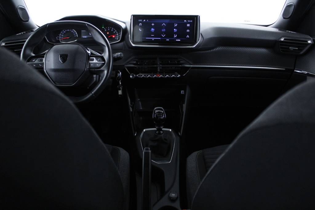 peugeot-2008-2024-gasolina-1199cc