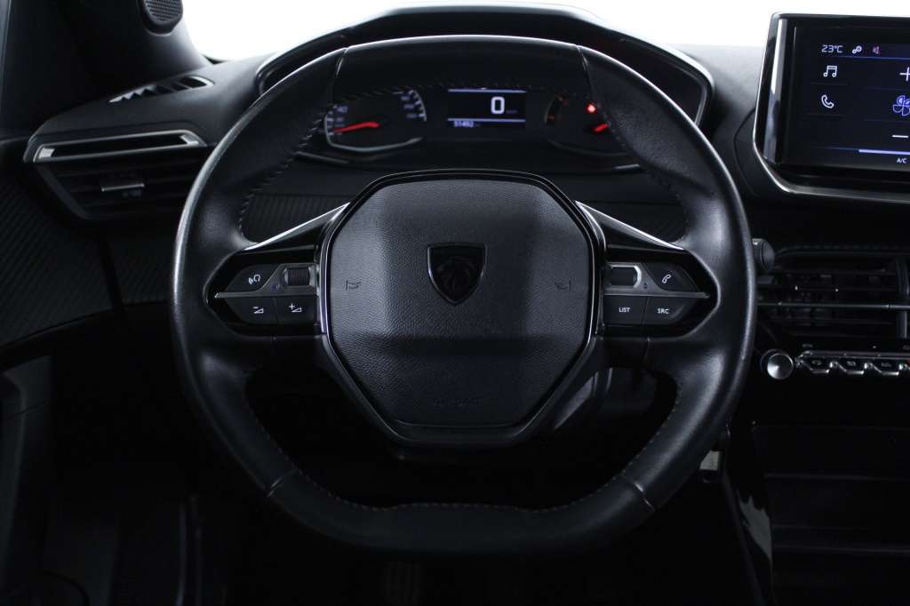 peugeot-2008-2024-gasolina-1199cc