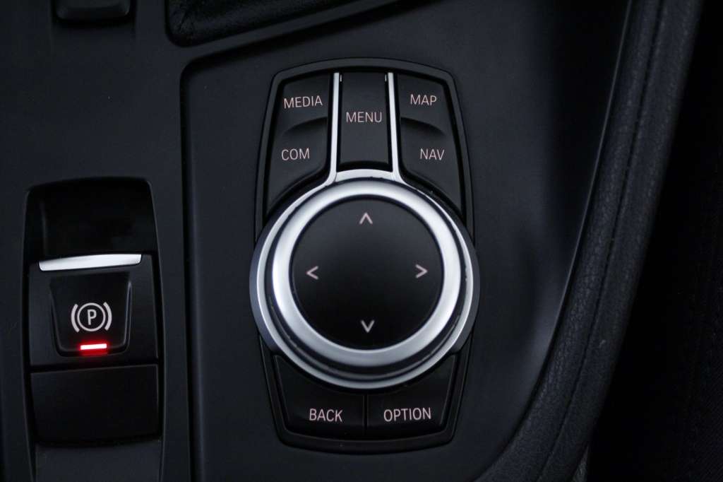 bmw-x1-2022-diesel-1496cc