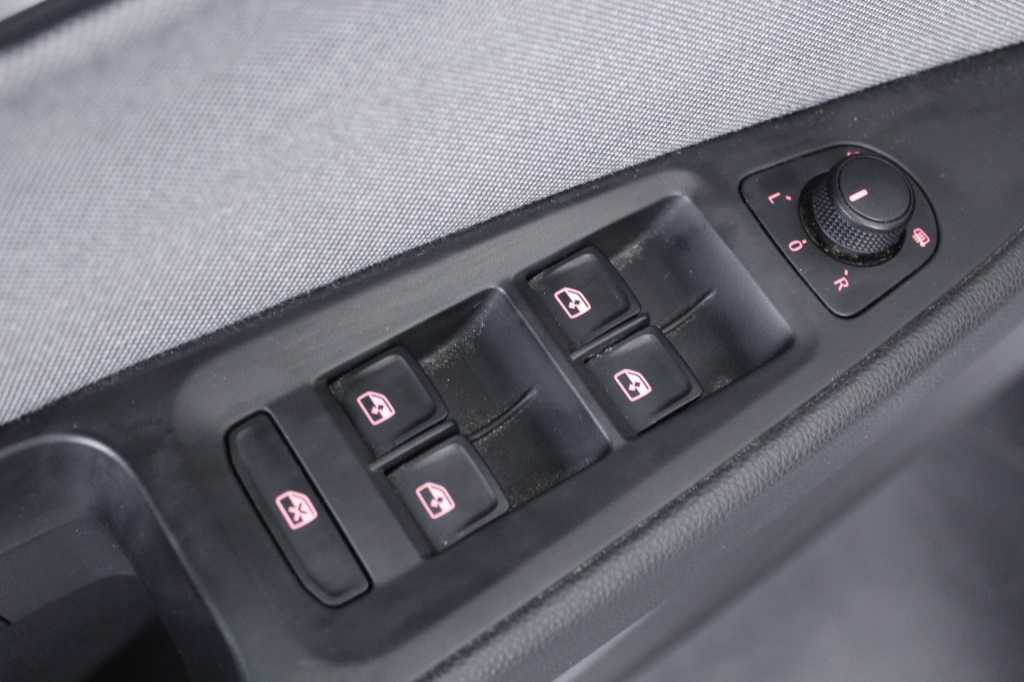 seat-leon-st-2018-diesel-1598cc