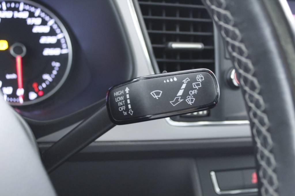 seat-leon-st-2018-diesel-1598cc