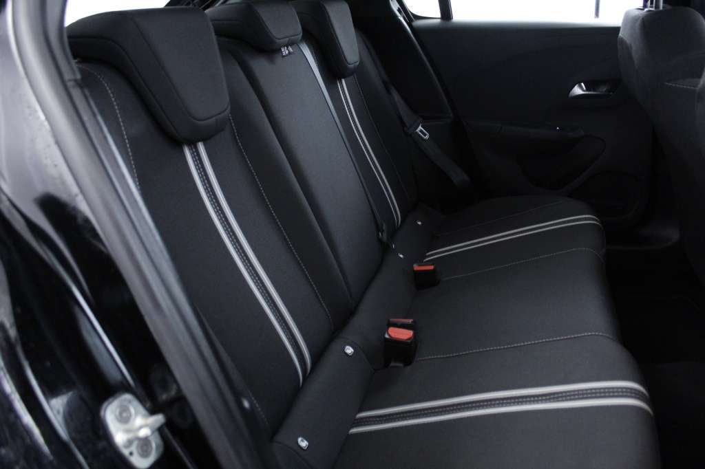 opel-corsa-2025-gasolina-1199cc