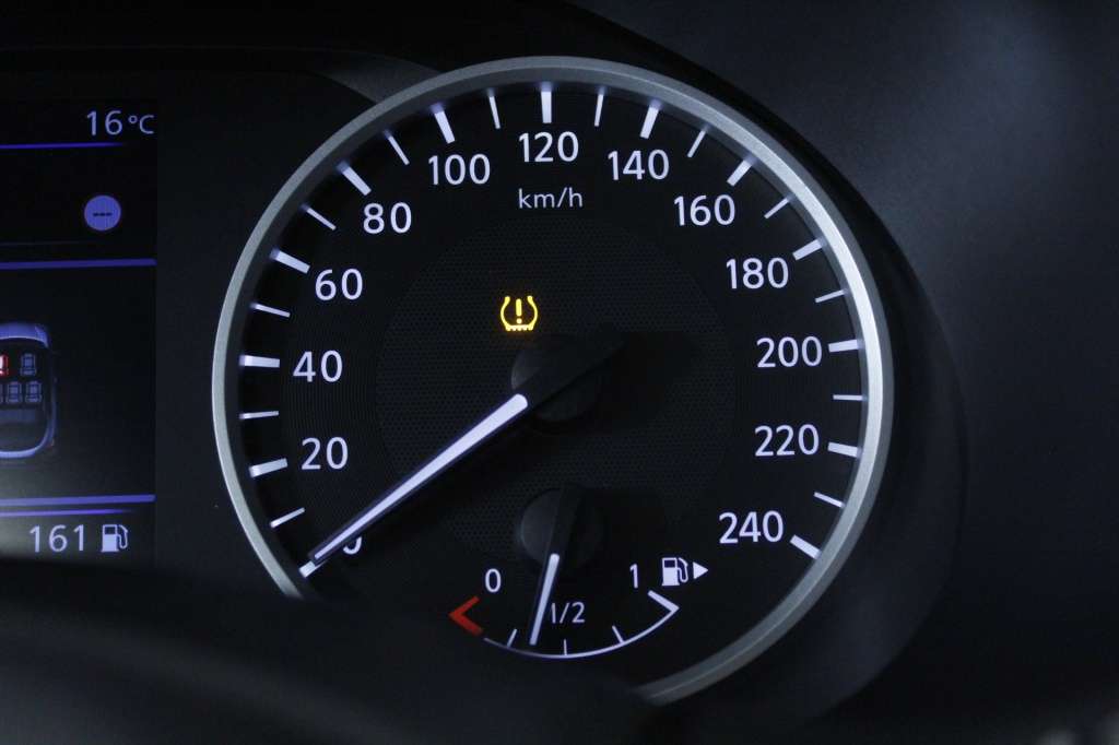 nissan-juke-2024-gasolina-999cc