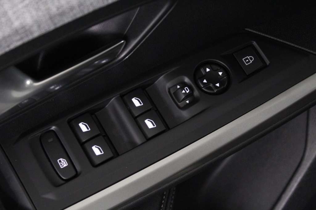 peugeot-5008-2025-hibrido-1199cc
