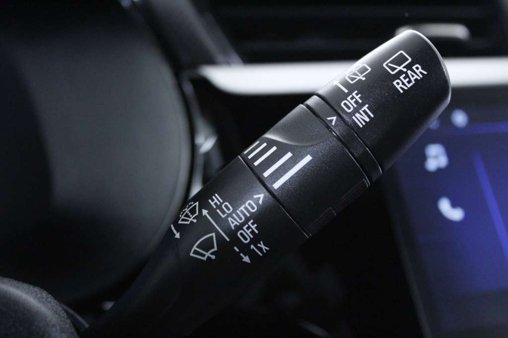 opel-corsa-2025-gasolina-1199cc