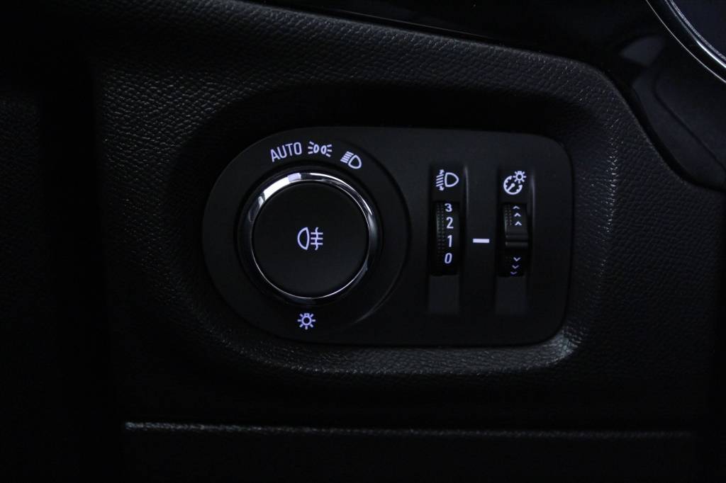 opel-corsa-2025-gasolina-1199cc