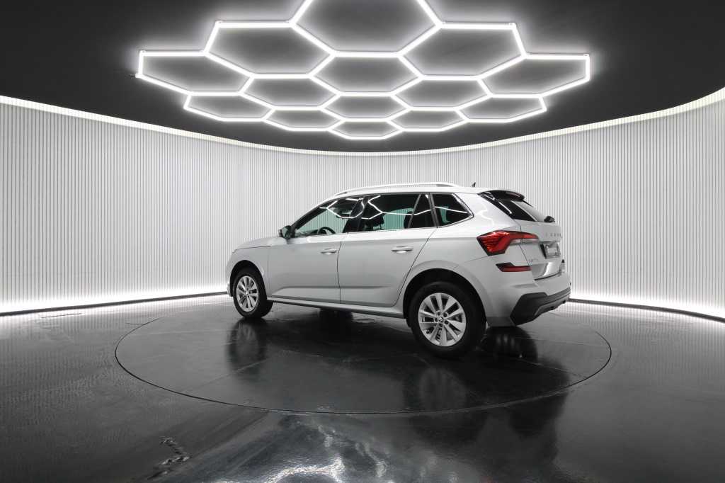 skoda-kamiq-2024-gasolina-999cc