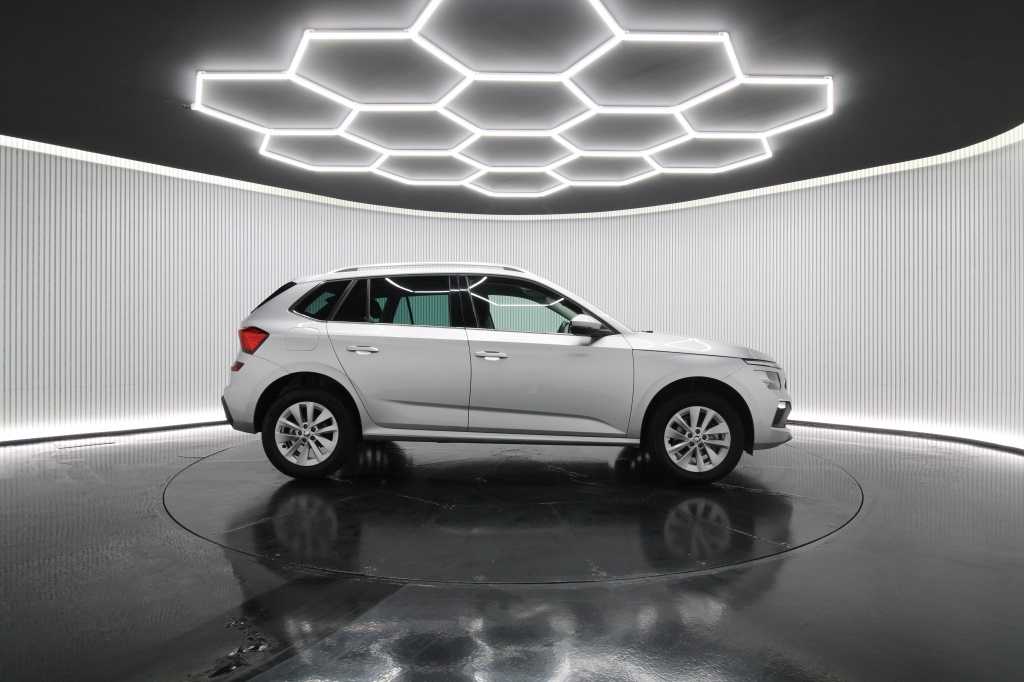 skoda-kamiq-2024-gasolina-999cc