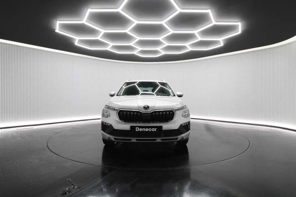 skoda-kamiq-2024-gasolina-999cc