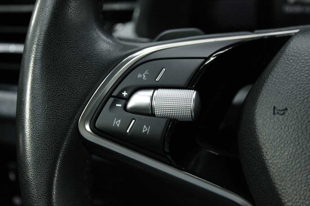 skoda-kamiq-2024-gasolina-999cc