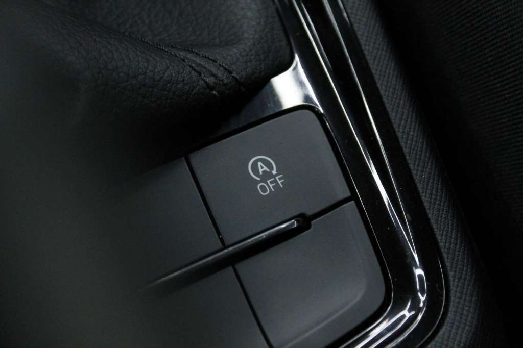 skoda-kamiq-2024-gasolina-999cc