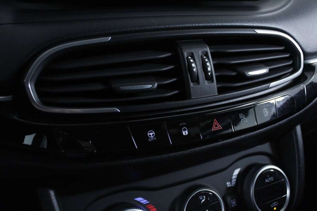 fiat-tipo-station-wagon-2023-gasolina-999cc