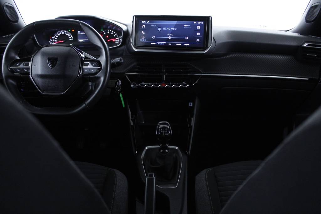 peugeot-2008-2024-gasolina-1199cc