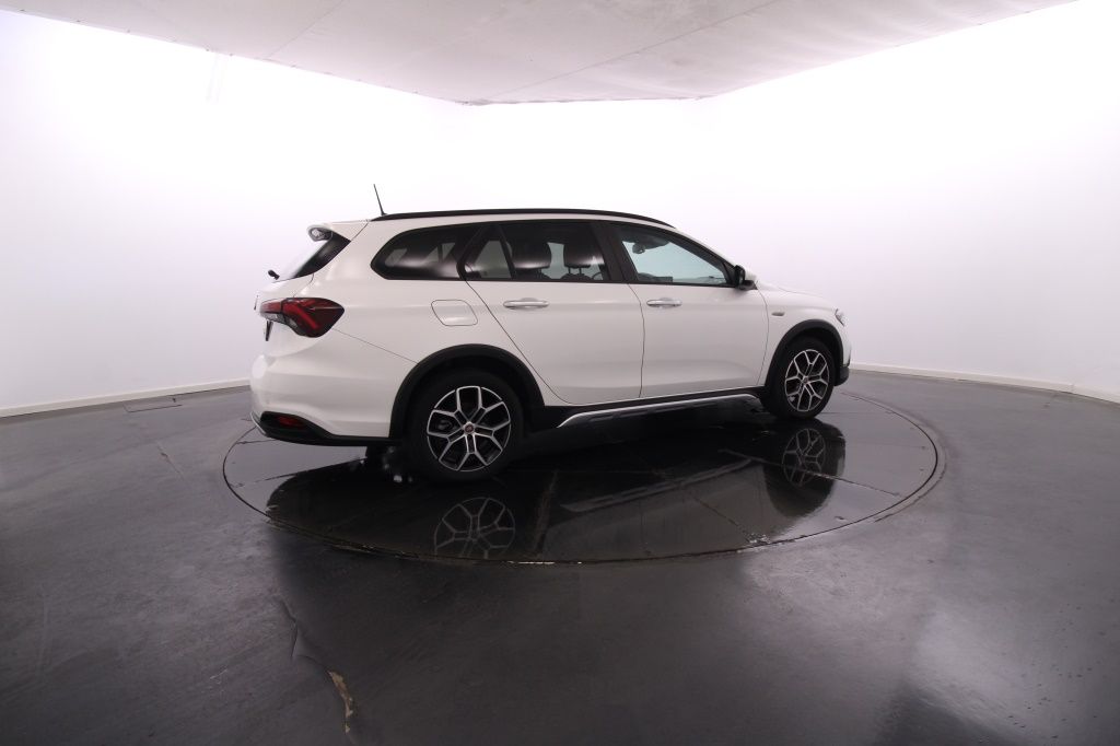 fiat-tipo-station-wagon-2023-gasolina-999cc