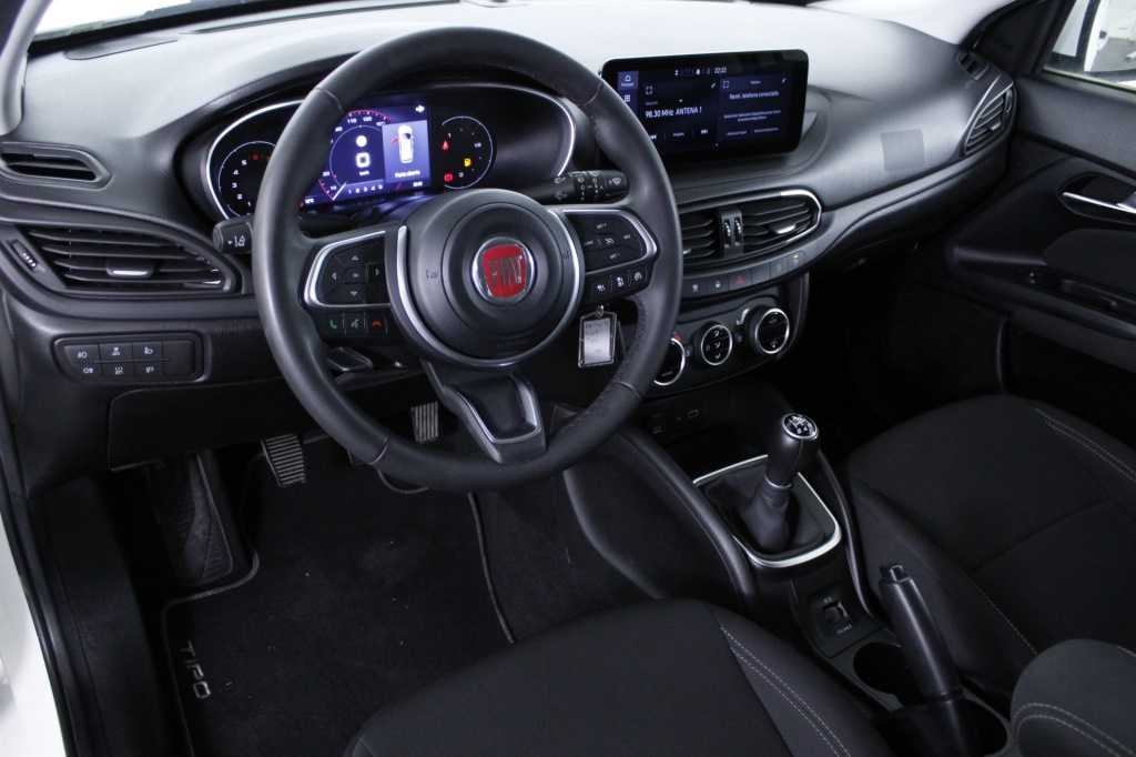 fiat-tipo-station-wagon-2023-gasolina-999cc