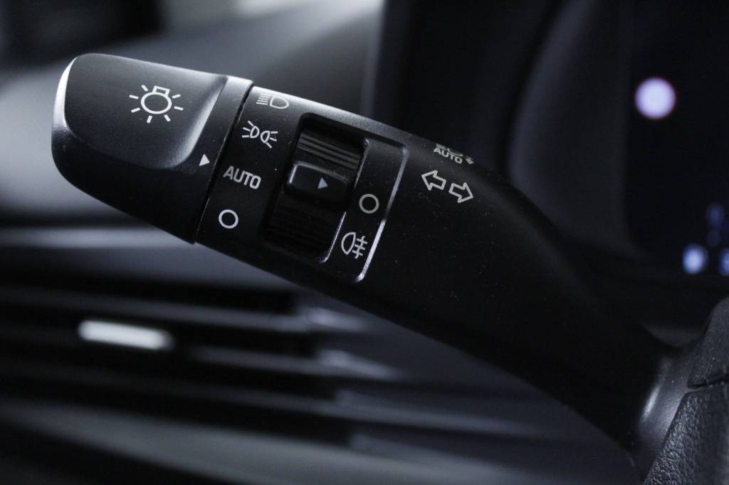 hyundai-bayon-2024-gasolina-998cc