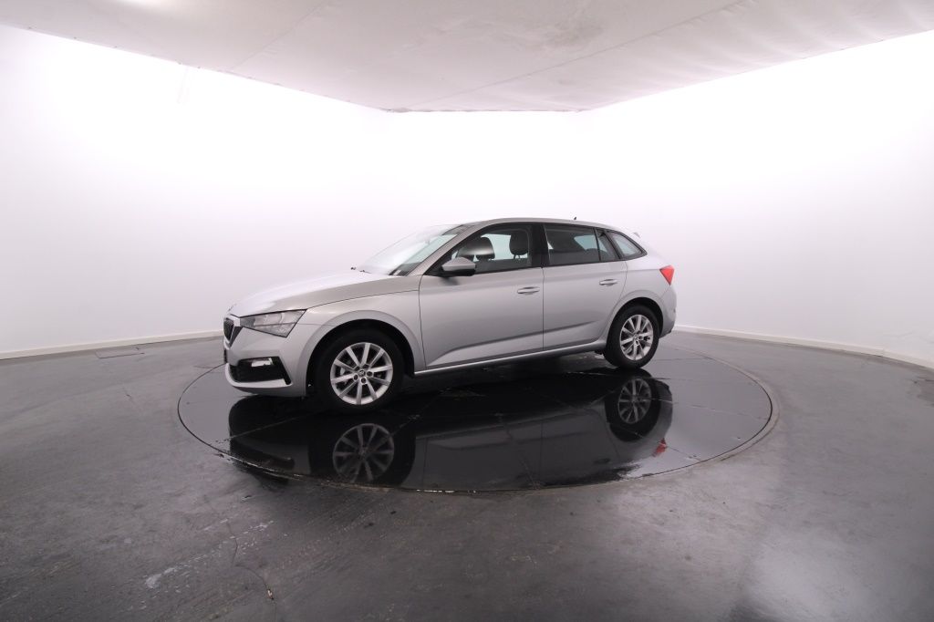 skoda-scala-2022-gasolina-999cc