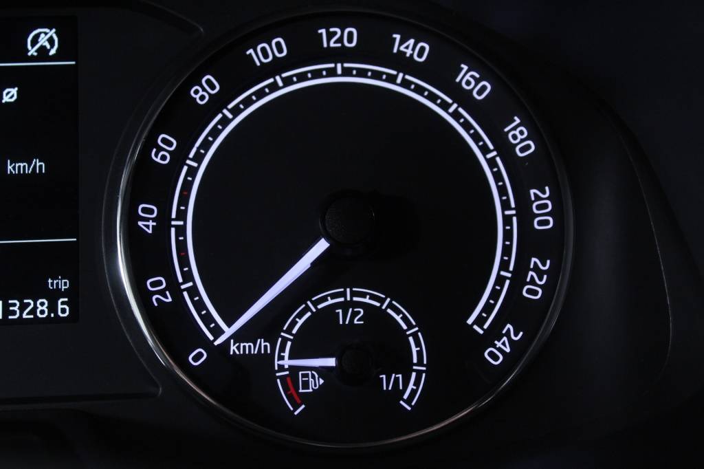 skoda-scala-2022-gasolina-999cc