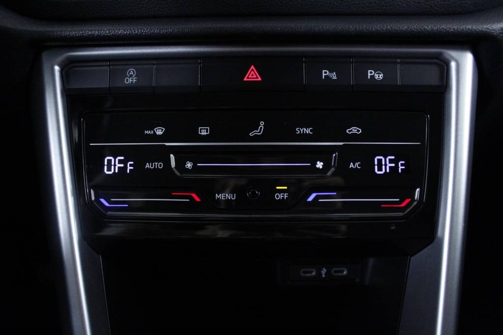 volkswagen-t-roc-2024-gasolina-999cc