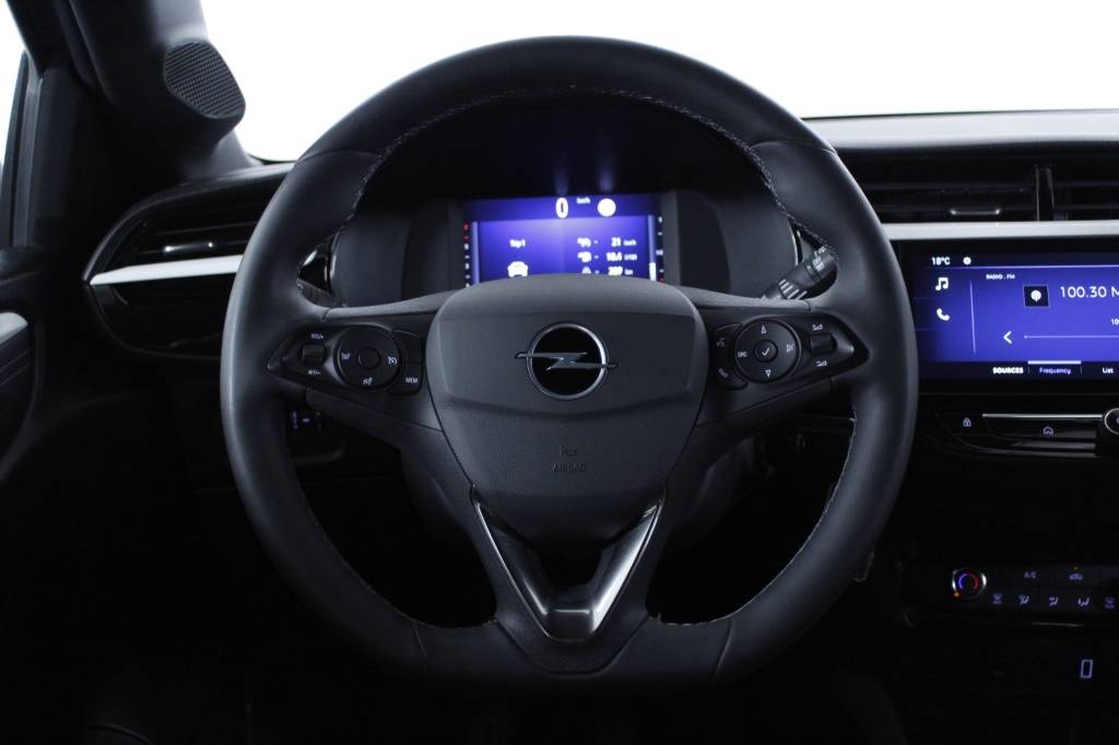 opel-corsa-2025-gasolina-1199cc