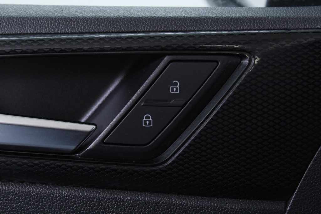 volkswagen-taigo-2024-gasolina-999cc